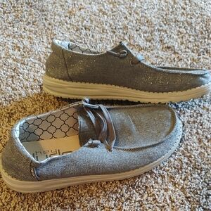 Women's Size 9 Sparkling Gallant Wendy Hey Dude Charcoal Sparky Grey Shoe